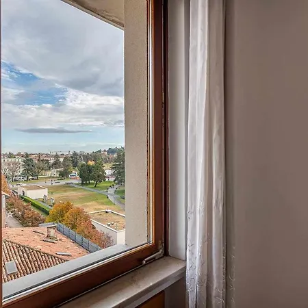 Апартаменты House Of Monte Berico *